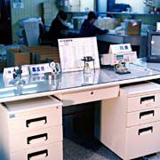 R&D2.jpg (13236 bytes)